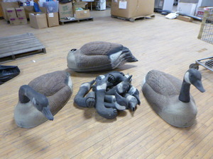 11 Plastic Geese Decoys