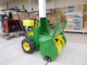 John Deer 522 Snowblower