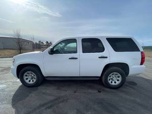 2010 Chevrolet Tahoe LS - 2 OWNERS - 4X4