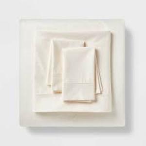 lot 8 image: 500 Thread Count Tri-Ease Sheet Set - Threshold-Full-Ivory