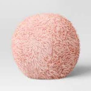 lot 30 image: Faux Fur Round Throw Pillow - Room Essentials-Blush