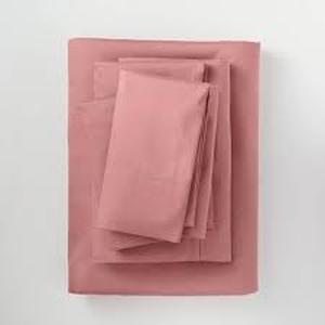 lot 54 image: 300 Thread Count Temperature Regulating Solid Sheet Set - Casaluna-Full-Rose