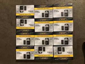Lot of Defiant Single Cylinder Square Electronic Keypad Deadbolt Matte Black Customer Returns See Pictures