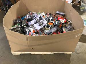 Gaylord of Assorted Door Handles and Knobs Various Models and Conditions  Customer Returns See Pictures