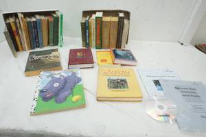 lot 21 image: Variety of vintage books and How to Become a Beekeeper