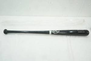 lot 57 image: New Black Rawlings Big Stick Bat (Professional Model)