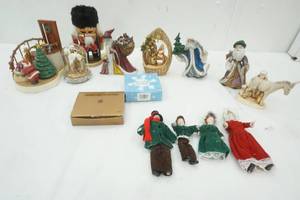 lot 63 image: Vintage Little People, Christmas Decor