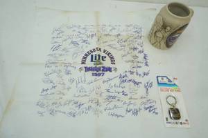 lot 84 image: MN Vikings Collectables Stein and Signed Hankey