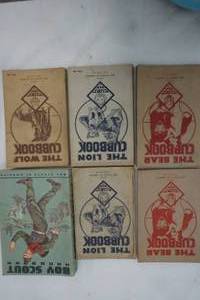 lot 86 image: Vintage Boy Scout Books