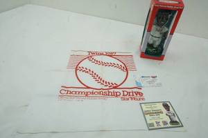 lot 90 image: Vintage Bobble Dobbles World Series MN Twins Kirby Puckett, Homer Hanky, Bobble Card, Twins Ticket