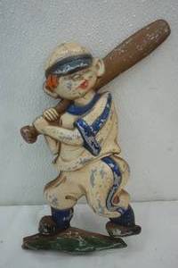 lot 91 image: Vintage Metal Baseball Player Wall Decor