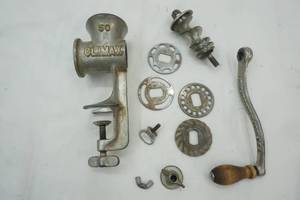 lot 225 image: Vintage Climax Food Chopper