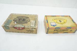 lot 104 image: 2 Cigar Boxes