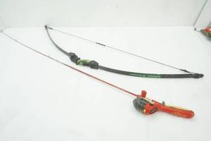 lot 110 image: Kids Fishing Pole& Bow