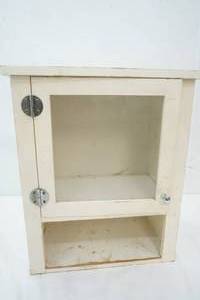 lot 111 image: Small Cabinet with Door 14x8x18