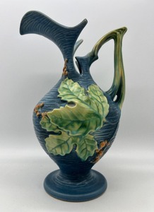 lot 29 image: Vintage ROSEVILLE Bushberry Blue Ewer - 2