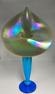 lot 4 image: RICK STRINI Art Glass Jack in the Pulpit