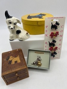 lot 57 image: Vintage Assortment of Scotty Dog Treasures