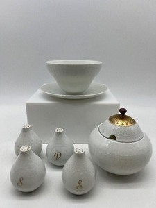 lot 88 image: Vintage ROSENTHAL Bjorn Wiinblad ROMANCE WHITE Gravy Boat, Sugar Bowl, Salt and Peppers