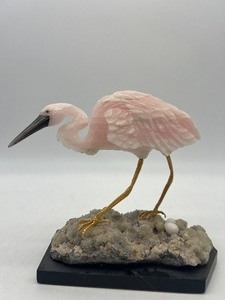 lot 90 image: Vintage Rose Quartz Crane Sculpture