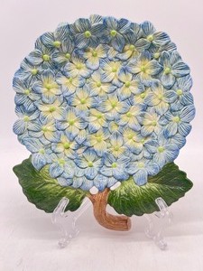 lot 95 image: FITZ AND FLOYD, HAEGAR, MC COY and Enamel Flowers
