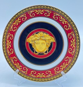 lot 96 image: VERSACE Medusa Plate 7