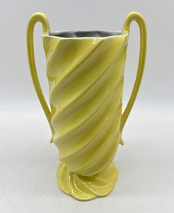 lot 139 image: Vintage RED WING POTTERY - Double Handle Chartreuse Vase - 1376