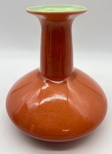 lot 142 image: Vintage Mid Century RED WING POTTERY - Copper Vase - B1426