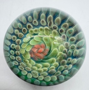 lot 168 image: ANDREW ROBERTS AZR Art Glass Paperweight - Signed