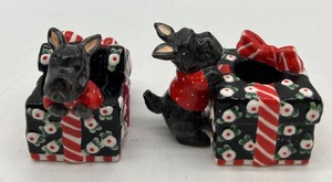 lot 177 image: MARY ENGELBREIT Scotty Dog Candle Holders 2001