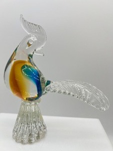 lot 207 image: Arte Murano ICET Hecho En Venezuela - Art Glass Bird