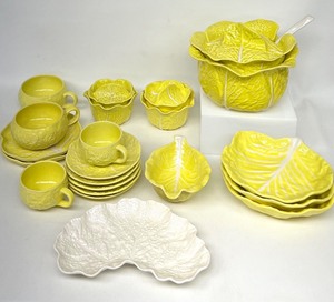 lot 224 image: Variety of Yellow and White Cabbage Leaf Dishes