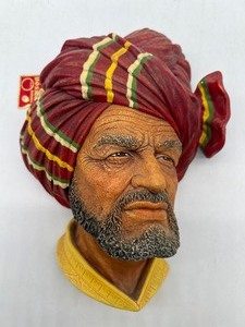 lot 246 image: Vintage BOSSONS Abdul Head Hanging Dimensional Decor #11