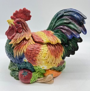 lot 255 image: Vintage FITZ & FLOYD Ceramic - Rooster Tureen Coq Du Village 1996