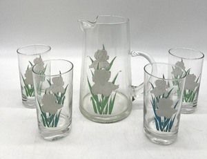 lot 284 image: Vintage WEST VIRGINIA GLASS Juice Pitcher and 4 Glasses