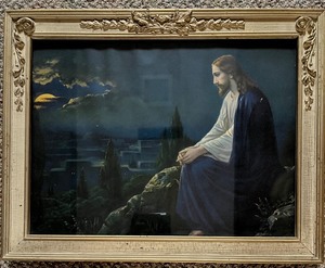 lot 290 image: Vintage Framed Litho - Jesus on Mount of Olives - USA