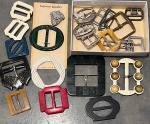 lot 300 image: Vintage Variety of Buckles