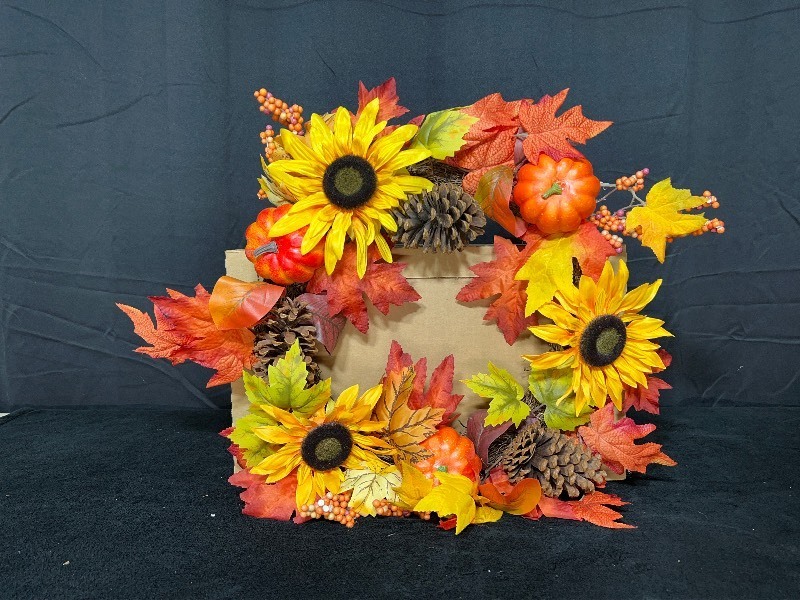 lot 1507 image: Fall Wreaths
