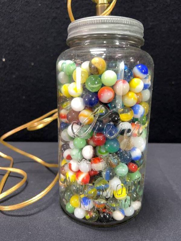 lot 1559 image: KERR WIDE MOUTH JAR LAMP WITH MARBLES