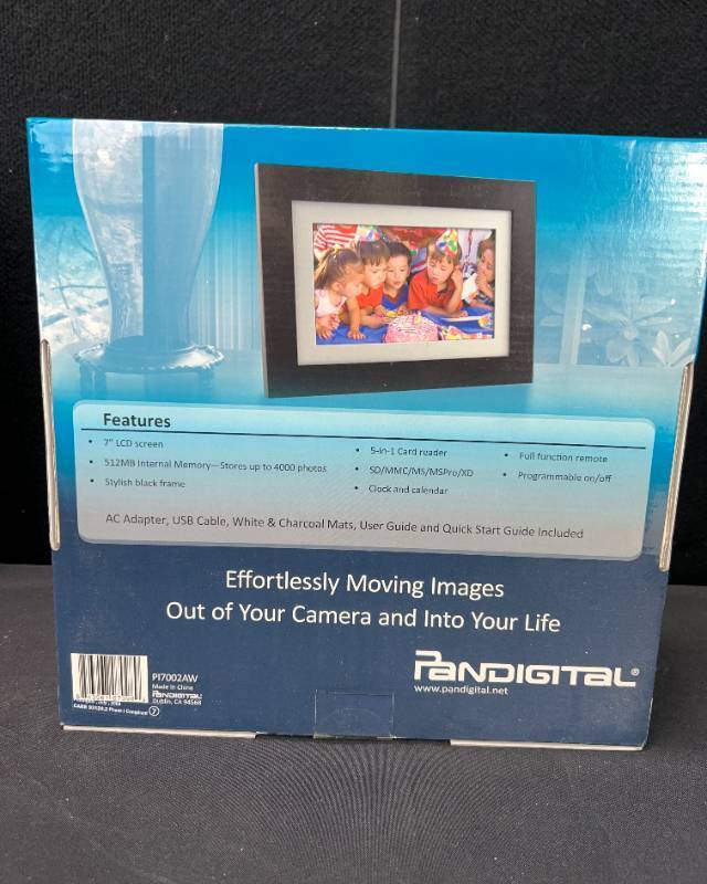 lot 1360 image: PANIMAGE DIGITAL PHOTO FRAME NOS