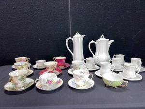 lot 1562 image: BEAUTIFUL VINTAGE TEA CUPS, SAUCERS AND COFFEE SERVER