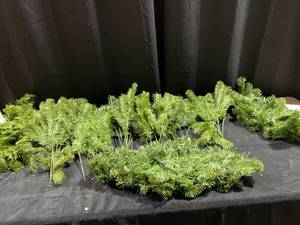 lot 1475 image: 16 ARTIFICIAL PINE TREE BRANCHES LOT