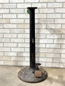 lot 413 image: Machine Stand