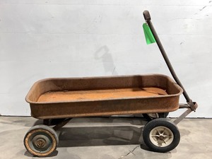 lot 431 image: Metal Wagon