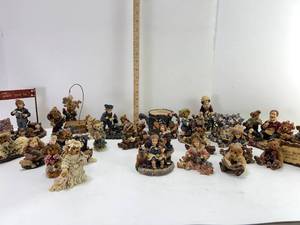 lot 437 image: BOYDS BEARS VARIOUS FIGURES