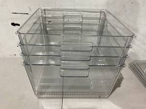 lot 336 image: Lot of 4 Clear Plastic Storage Bins with Lid