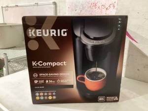 lot 425 image: Keurig MAIN-85544 Compact Single-Serve