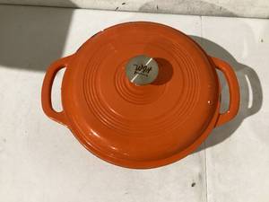 lot 514 image: Cast Iron Dutch Oven with Lid  Dual Handles
