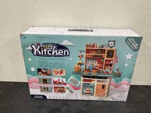 lot 50 image: Kids Kitchen Playset