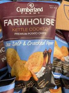 lot 489 image: Kettle Cooked Sea Salt Pepper Chips 28 bags&nbspBest&nbspBy 05052024